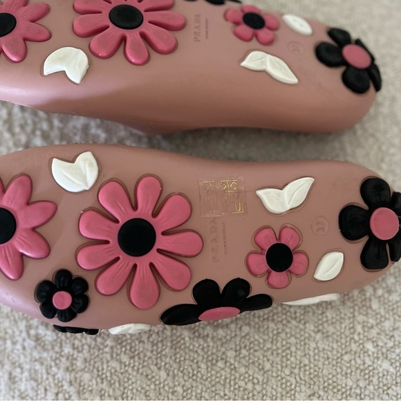 PRADA PINK FLOWER SLIDE/SANDALS 🌸 INSOLE 10" - Picture 6 of 6